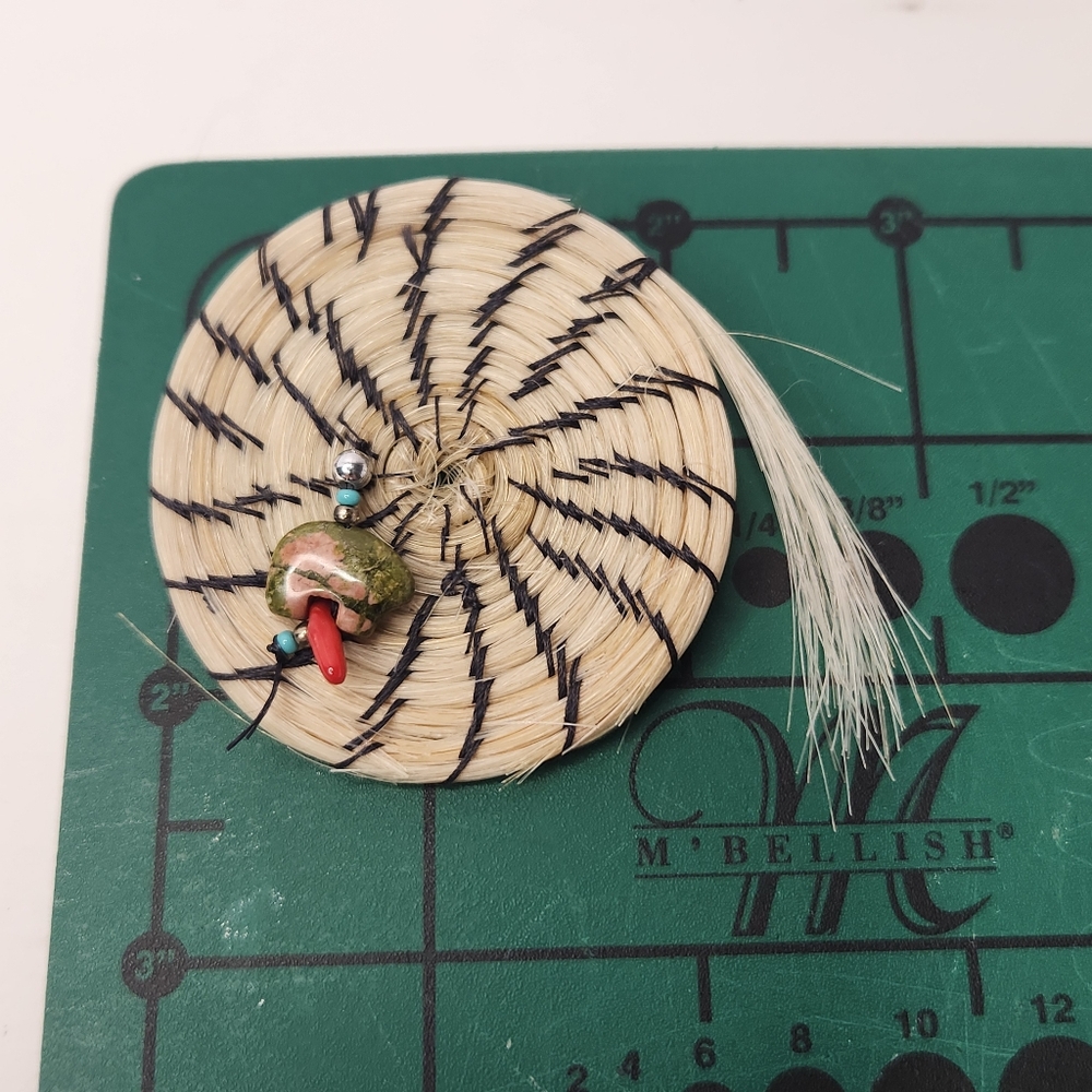 native american horse hair handmade round brooch pin stone animal charm beads